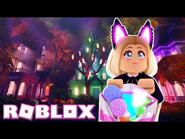 Royalloween! Roblox Royale High ~ Trick or Treating & Shopping