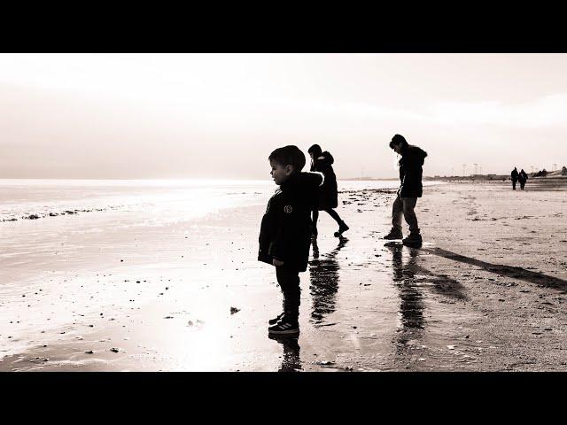 Candid Family Photoshoot - An Afternoon on the Beach - Photo Film