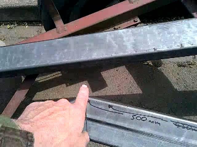 Trick to guide angle cut steel box section