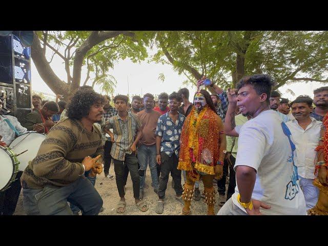 Shiva Mani Potharaju Dance with Dashrath Pad Band Dinakar at Boina Sai Yadav Bonalu 2024 | Old City