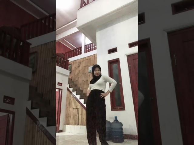 Tiktok viral 2023  Tiktok hijab gunung gede terbaru #gununggede