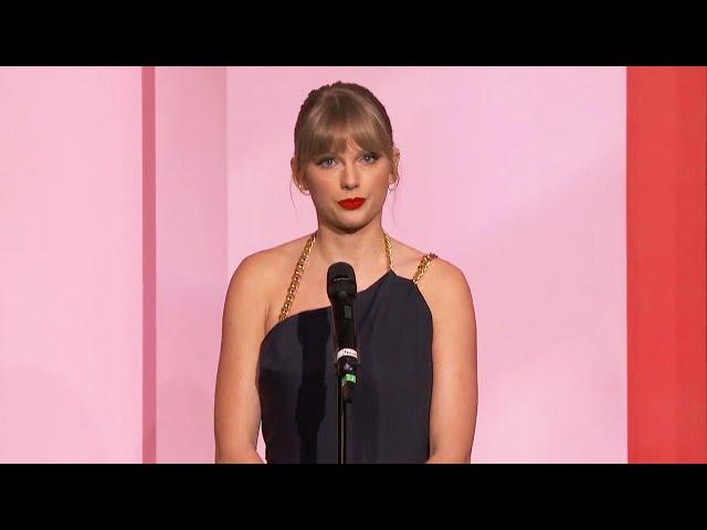 Watch Taylor Swift SLAM Scooter Braun During Billboard Woman of the Decade Speech