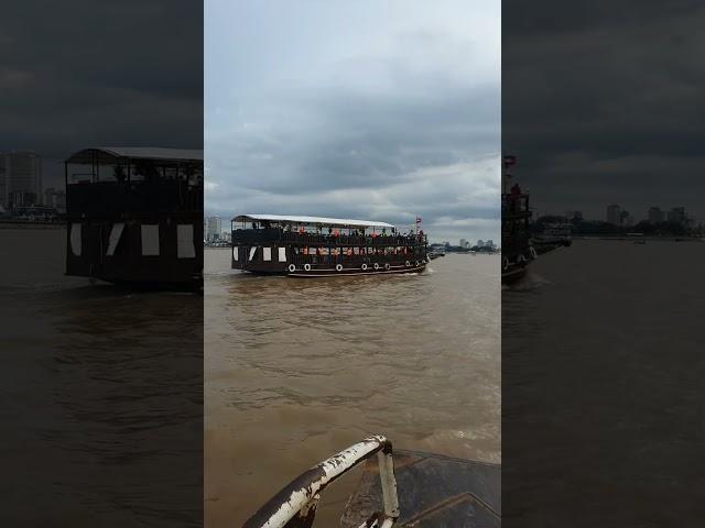 Phnom Penh  Areyksat Ferry | River view #areyksatferry #ferryview #riverview