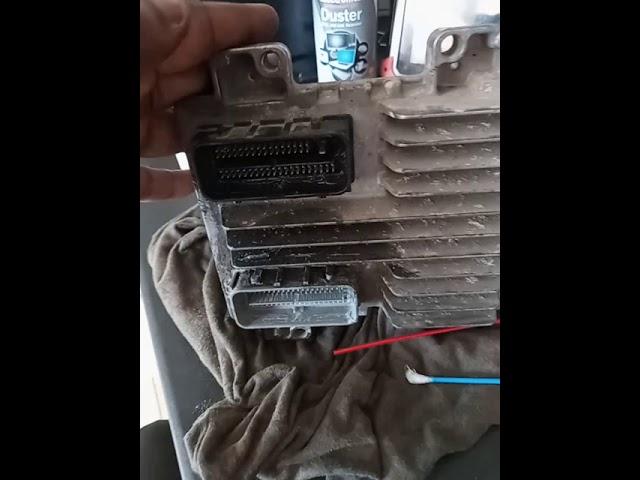 U0100 - ENGINE CONTROL MODULE ( ENGINE BAY ) CHEVY TAHOE GMC YUKON SUBURBAN XL (Needs Replacement )