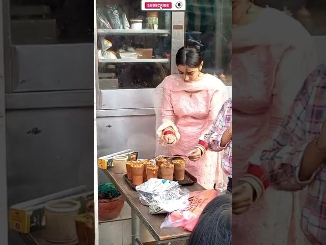 selling viral couple famous kulhad pizza in jalandhar #viral #shorts #youtubeshorts