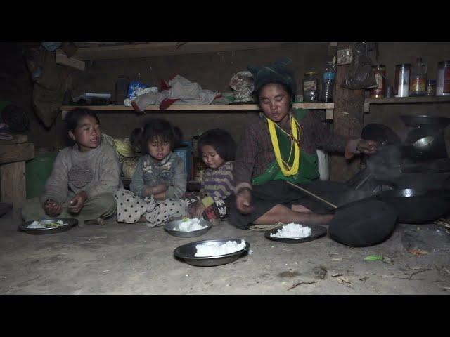 Nepali village || Cooking green vegetables in the village