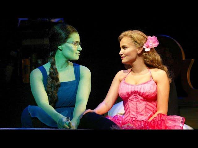 Idina & Kristin - Wicked Slime Tutorial🫧🪄(Slightly better quality)