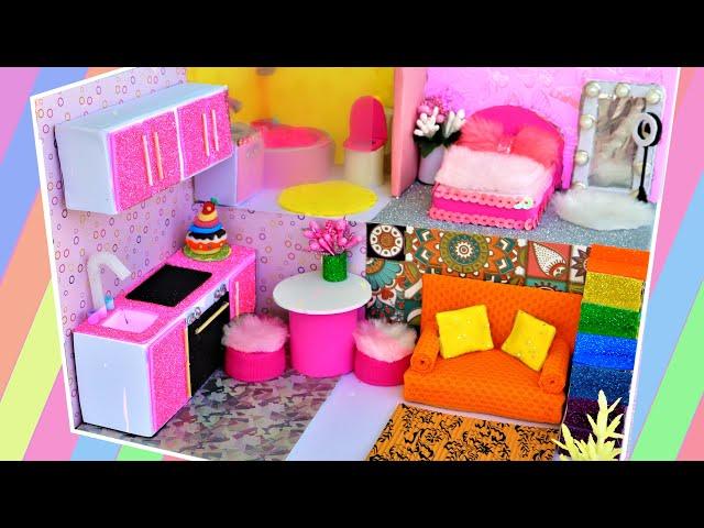  DIY doll house. Dollhouse made of cardboard.