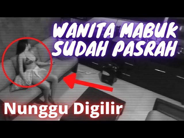 ▶️Wanita Mabuk Menggenakan Bikini Terekam CCTV Saat Berpesta