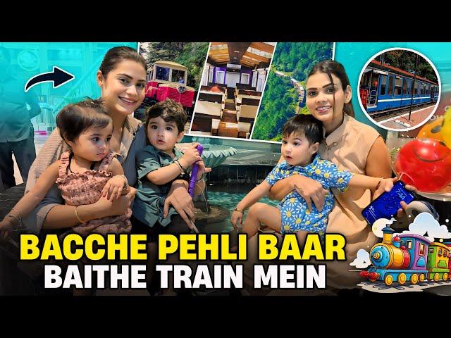 BACCHE PEHLI BAAR BAITHE TRAIN MEIN || FAMILY FITNESS