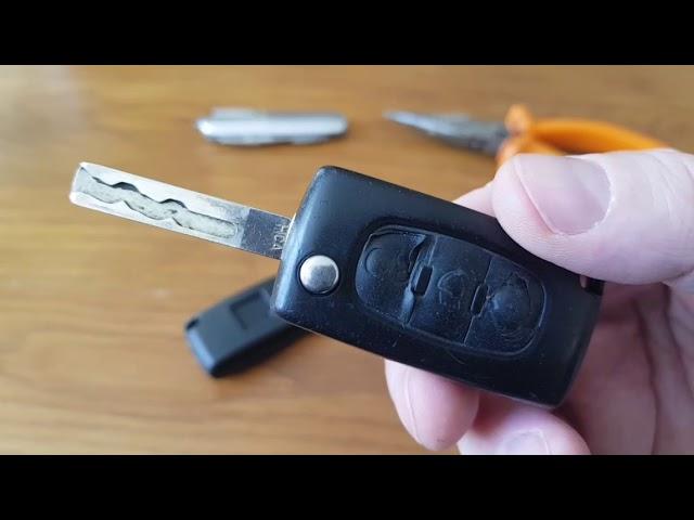 Car key fob shell and blade replacement.