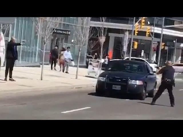 Toronto van attack: Witness video of takedown of person believed to be suspect