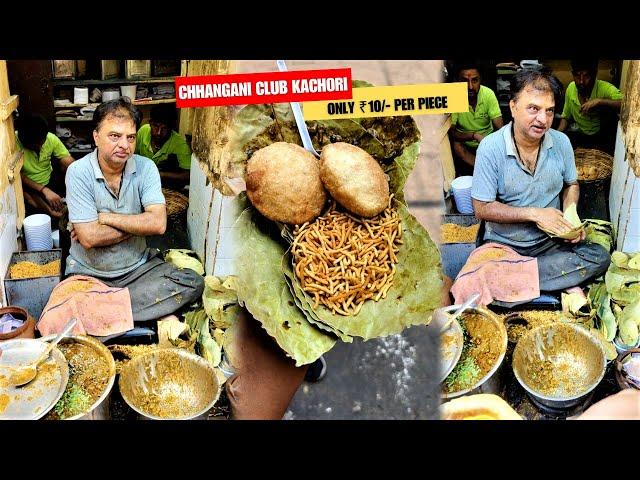 India Famous Angry Man Selling Lali Chhangani Club Kachori Rs 40/- || Kolkata Chhangani Club Kachori