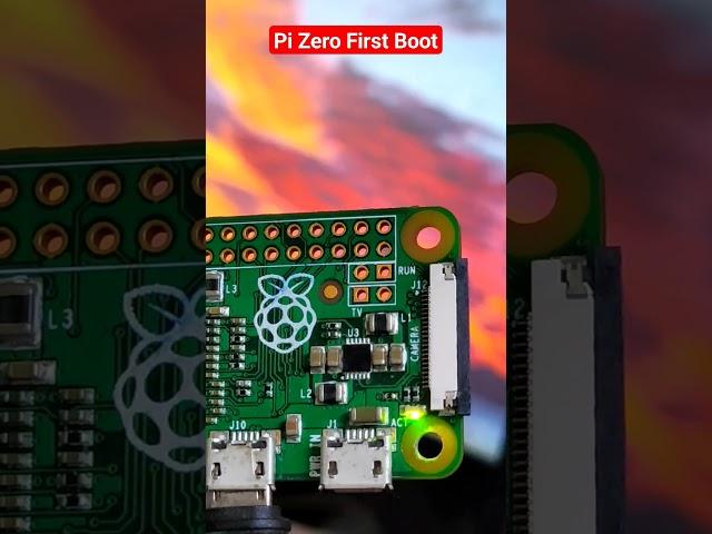 Raspberry pi zero First boot #rpi #shorts #raspberrypi #pizero #zero #youtubeshorts #boot #bullseye