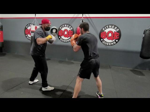 Wizard of boxing on the mitts with amateur fighter Brigs Cbu4life , head movement and slips .