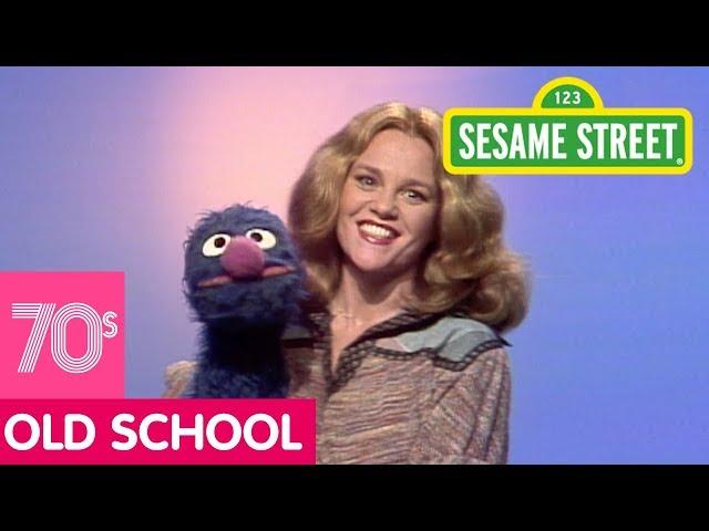 Sesame Street: Madeline Kahn and Grover Sing After Me