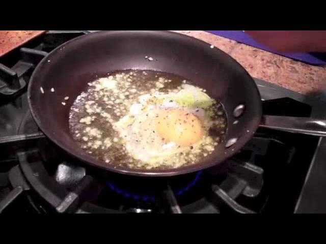 Jeffrey Saad Making Garlic, Black pepper and Parmesan Fried Egg