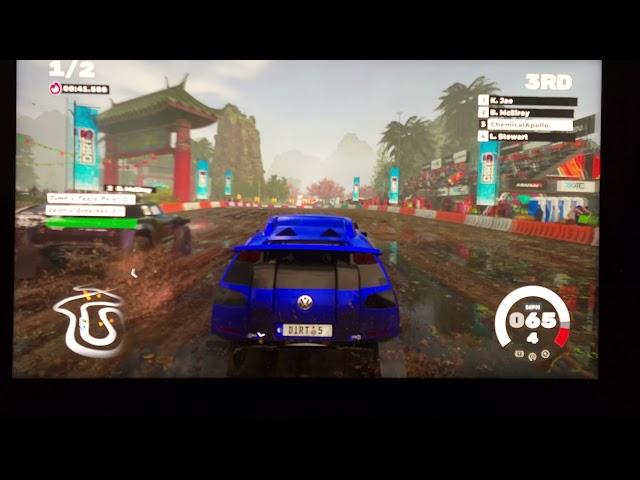 DIRT 5 running on SERIES-X on SAMSUNG 8K QN900A..