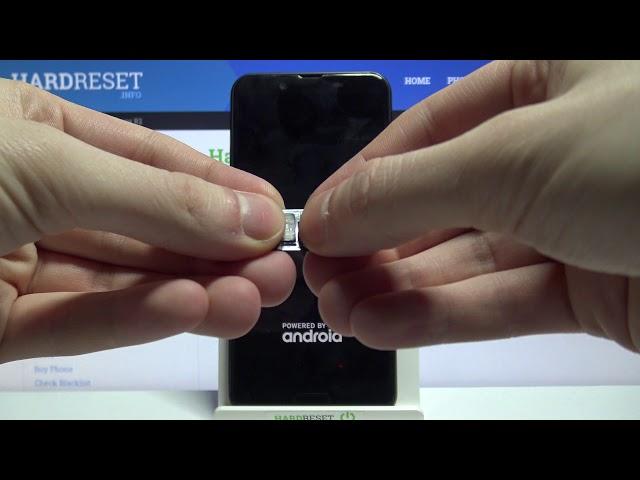 How to Insert SD Card and SIM Card to SHARP Aquos R2 – Input SD and SIM Cards