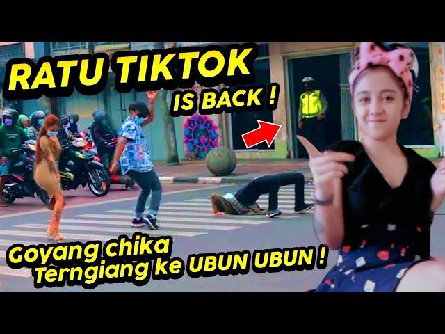 RATU TIKTOK IS BACK!!Joget tiktok viral terngiang ngiang DI LAMPU MERAH PART 1 | VIDEO VIRAL