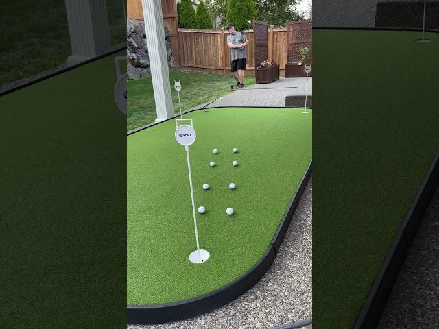 Chipping Practice Between The Lines #golftrickshot #golf #chipshot #trickshots #golfshot