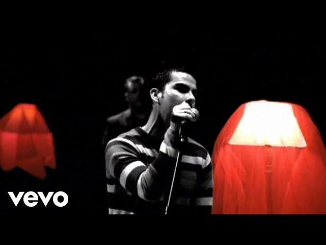 Stereophonics - Handbags And Gladrags (Official Music Video)