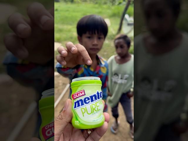 Yummy Bites MENTOS GREEN TEA Candy eating by #villagee |#viralvideo #satisfying #fyp #gummy #candy