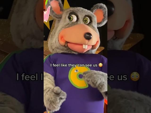 Chuck E Cheese Animatronics Can SEE US ️