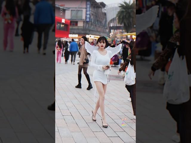 Chinese girls street style fashion tikTok #chinesestreetfashion #chinesefashion #shortsfeed