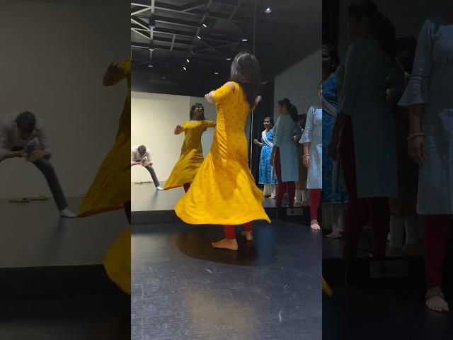 Kathak Chakkar | Ankhiya gulab | Neha Mirajkar