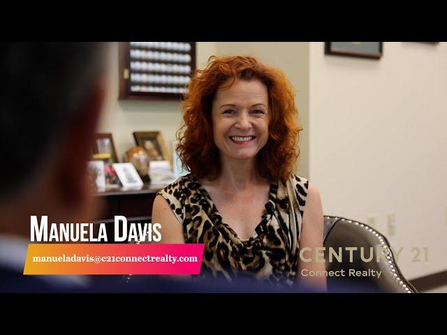 Why did Manuela Davis join Century 21 Connect Realty?