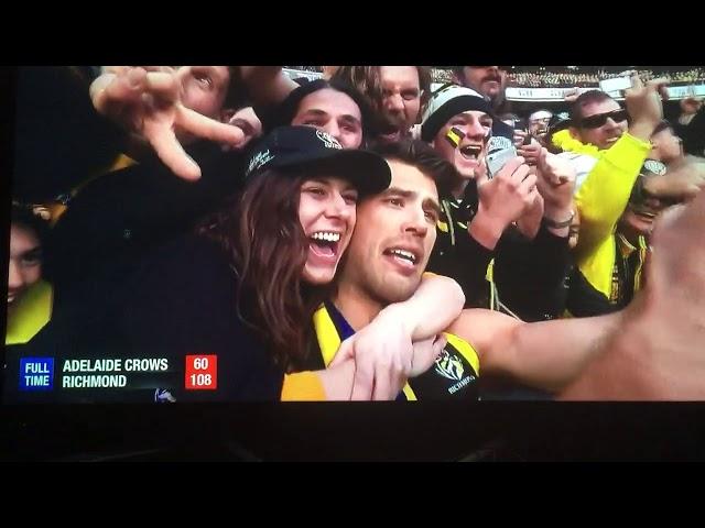 Richmond vs Adelaide 2017 AFL Grand Final Lap of honour