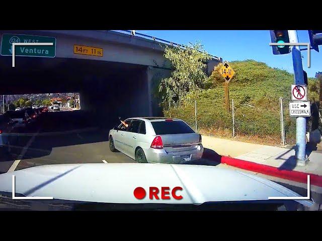 Road Rage, Car Crash, & Bad Drivers | Driving Fails 2021 #112