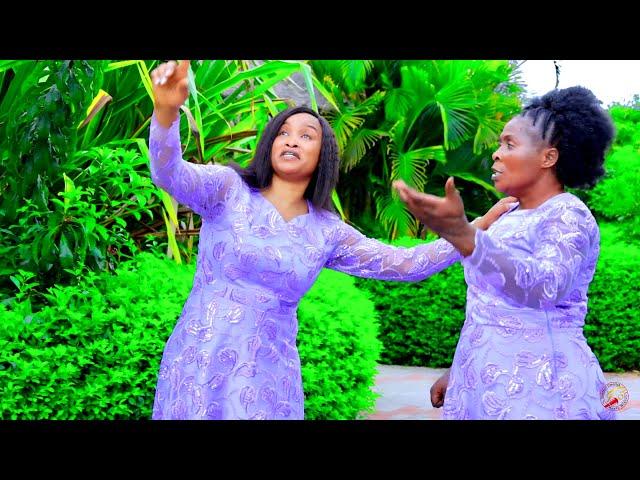 Florence Omolloh Ft Rose Muhando - Mtakatifu Mungu (Official Video)