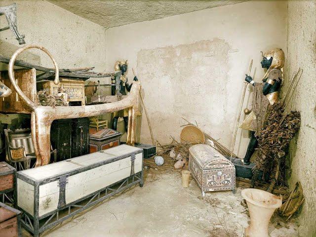 What was found inside King Tut's Antechamber?