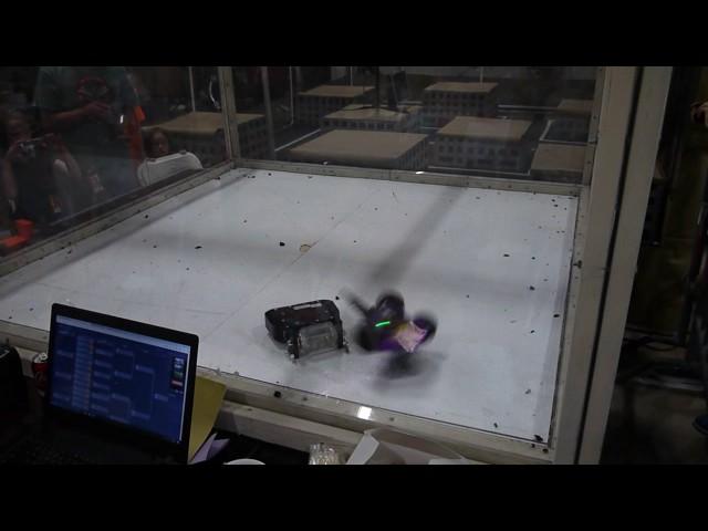 ROBOT FIGHTER vs KINETIC RG 2017