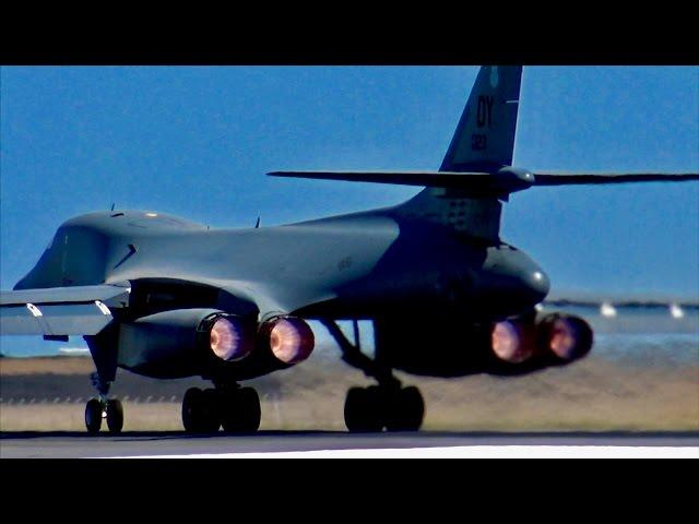 USAF B1-B Lancer EARTH SHATTERING Full Afterburner takeoff!