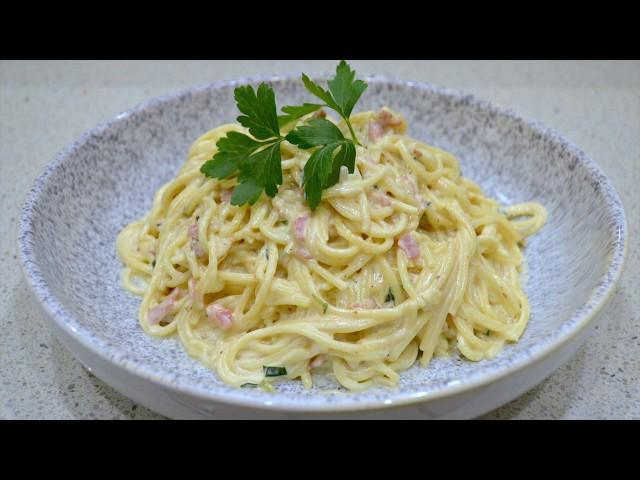 Easy Cheesy Creamy Spaghetti Carbonara *Non-Traditional*