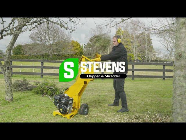 STEVENS 650 Chipper & Shredder - In Action