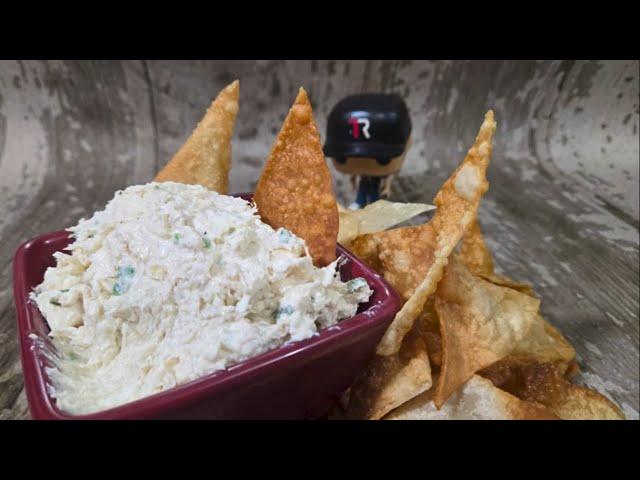 This Simple Crab Rangoon Dip is a MUST Have!