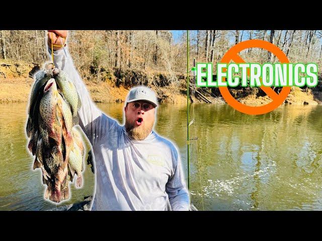 CRAPPIE FISHING A RIVER WITH 0 ELECTRONICS‼️TIPS HOW TO LOCATE RIVER CRAPPIE‼️