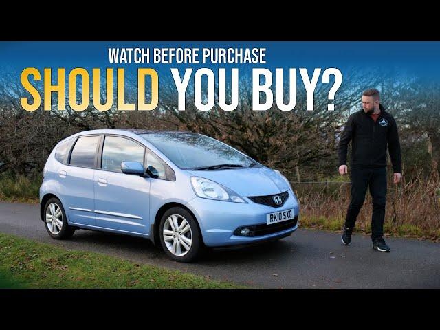 Should You Buy A Honda Jazz  / Fit? (Full Review)