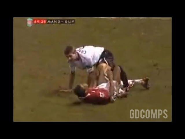 Steven Gerrard vs Manchester United (A) 2005/2006