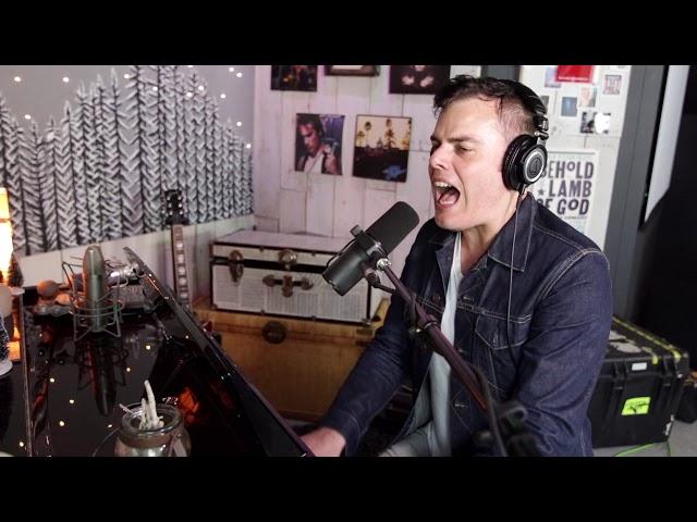 Marc Martel - We Are The Champions (Queen cover)