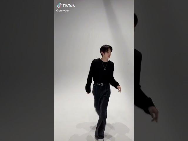 [ENHYPEN TIKTOK] Sunghoon is back!  (09.12.21)