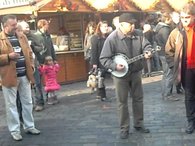 Alla scoperta dell'Est - Praga,Bratislava,Budapest - 19 - La band ritorna..