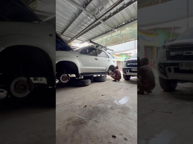 Nyalon #tuneup #fortuner #toyota #automobile #bengkel