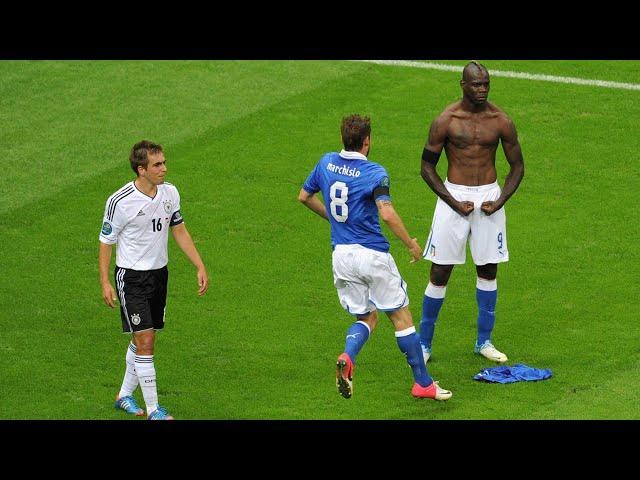 Still Cannot Forget Balotelli's Performance On This Match (EURO 2012 Italy vs Germany)