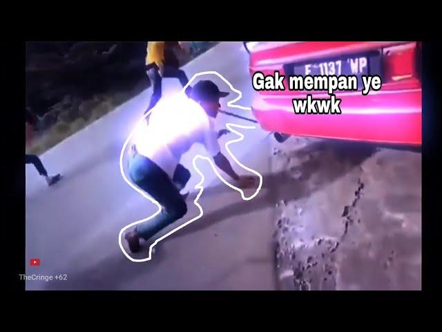 Viral detik detik katak bhizer tawuran di bacok ga mempan!!!