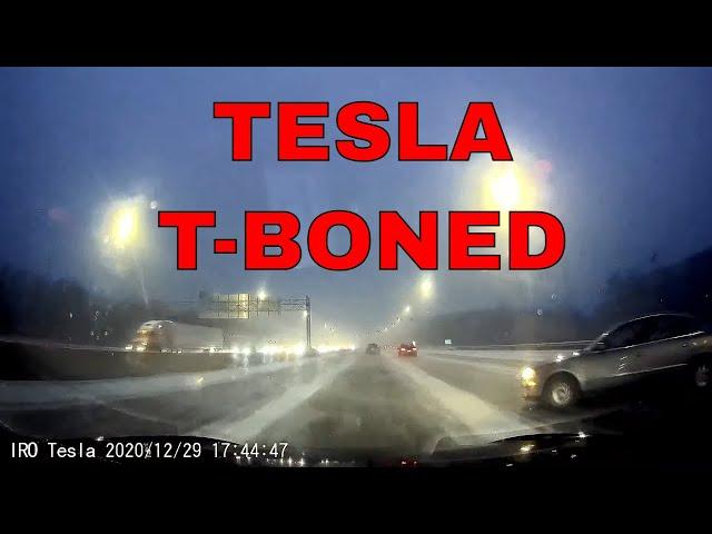 Tesla Accident Hit & Run by Volkswagen Passat on Illinois Tollway